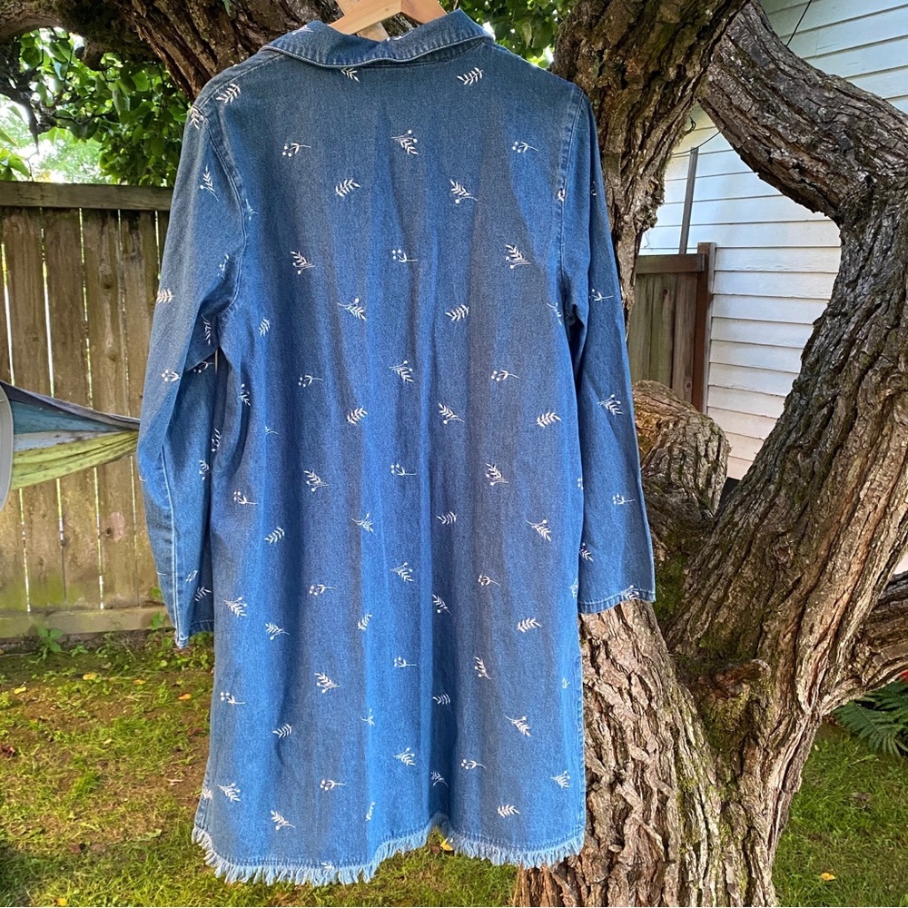 Denim & Co. Floral Embroidered Button-Front Denim Jumper Dress with Pockets - Picture 3 of 10